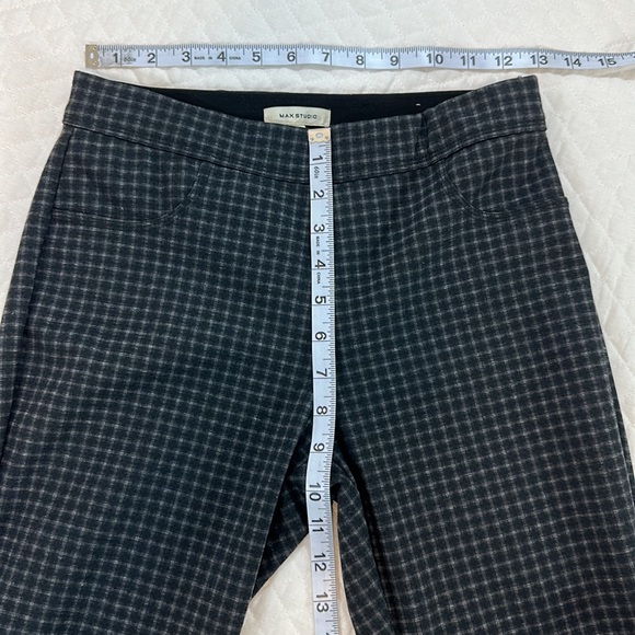 Max Studio Pull On Ankle Pants. Size Small. Black and Gray Plaid. Back Pockets. - Picture 5 of 9